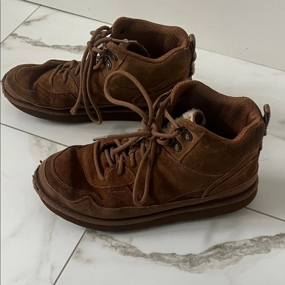 UGG Chestnut Suede Shearling-Lined Lace-Up Boots. Youth